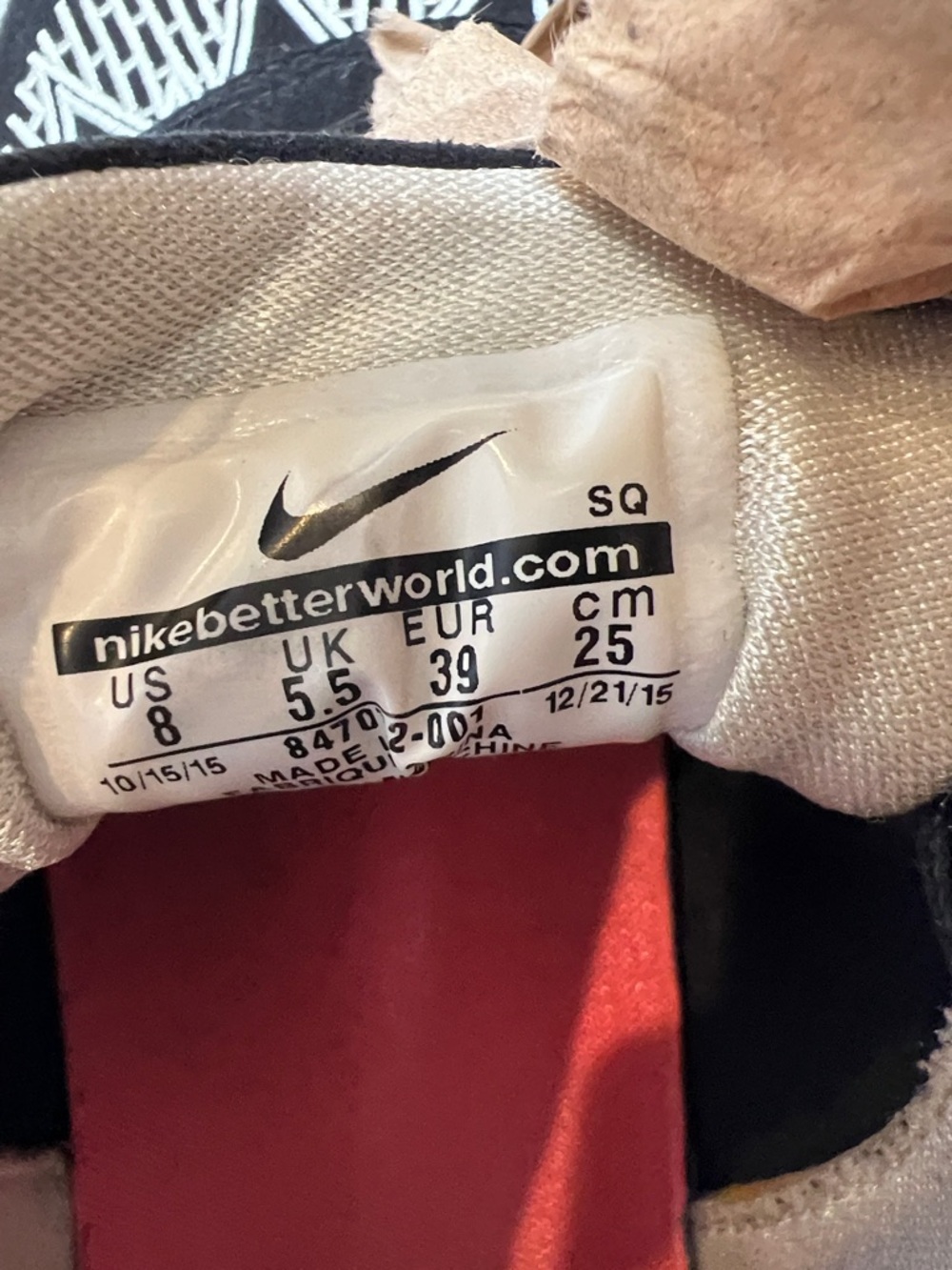 Nike Air Max Thea Suede NYC Sneakers RARE 8.5 - Picture 15 of 15